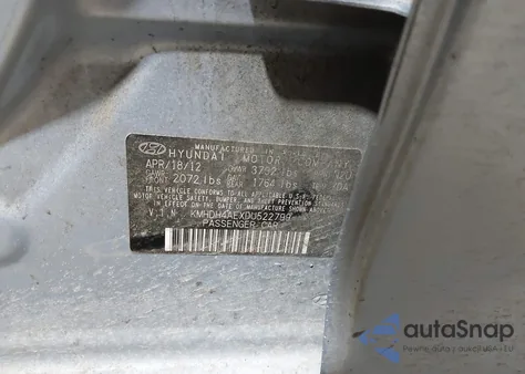 2013 Hyundai Elantra Gls/Limited z USA, uszkodzony, nr VIN KMHDH4AEXDU522799